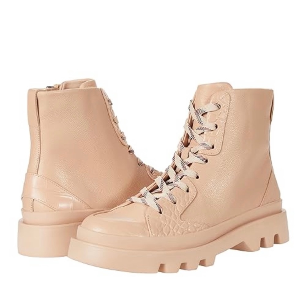 VINCE CAMUTO VC KORIGAN BOOT Sz 7.5 NIB | Lug Sole | Croc | Combat Boot |